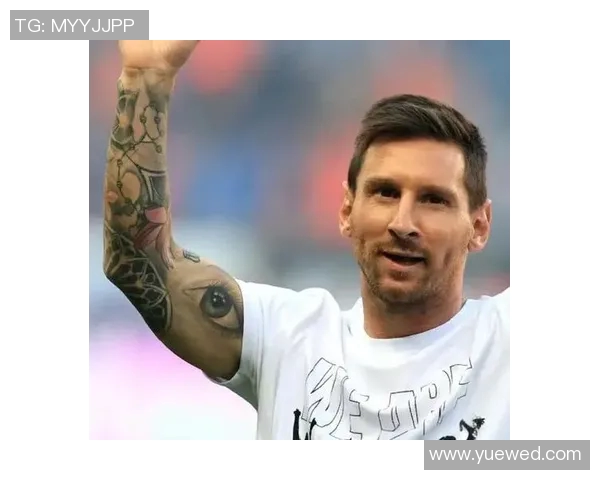 以足球巨星第一视角感受赛场激情探索他们的独特思维与决策瞬间