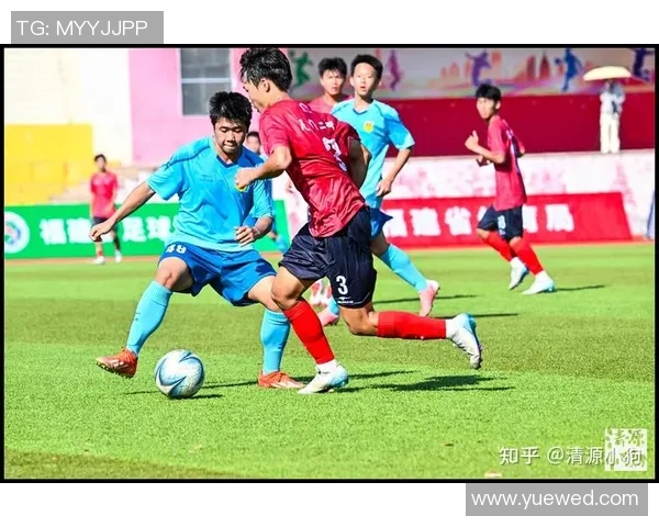 厦门二中足球队邀请外国球星助力提升校园足球水平与国际化交流